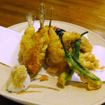 キッチンさし田 - めごち・野菜の天ぷら盛り合わせ（メニュー外）