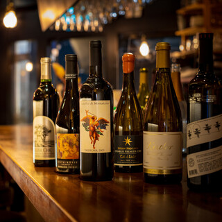 There are always 40 types of wine by the glass, including casual and vintage wines.