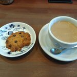 Kotton Kafe - カフェラテ＆フレーククッキー