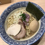 Niboshi Hyakushiki Haru - 濃厚味玉入り煮干そば　1,000円