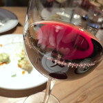 ピッツェリア エ オステリア ムギ - 自社輸入 イタリアワイン 赤 300円（HAPPY HOUR）。