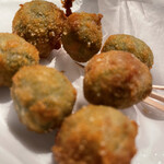 ピッツェリア エ オステリア ムギ - 肉詰めオリーブフライ 500円。