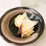 ゆたか食堂 - カマンベール包み焼き200円