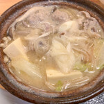 Wafuu Kafe Iya Saka - 豚肉の小鍋