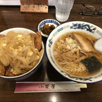 小柴屋 - カツ丼とハーフラーメンのセット