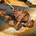 炭火焼肉匠 - 松阪牛のタンとコメカミ