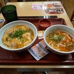 Nakau - 黄金の親子丼 (並)＋カレー担々うどん(小) セット
