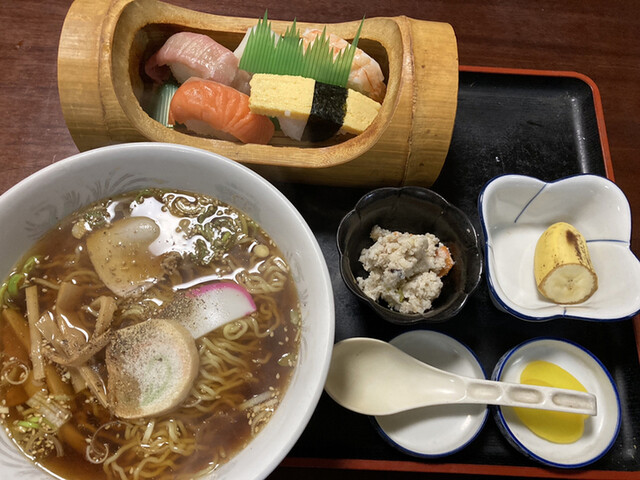 福田屋 - 森岳（寿司）の写真