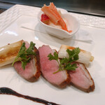 真樹 - 鴨肉のロースト(バルサミコ酢ソース)とタラバガニ