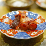 鮨よしの - 北海道産タコ　スダチがけ