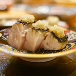 鮨よしの - 岡山県瀬戸内・さわら　しょうが載せ