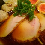 らーめん 鶏喰 - 3種類の鶏チャーシュー