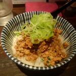 らーめん 鶏喰 - ピリ辛 鶏そぼろご飯