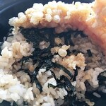 みなみ - 刻み海苔を散らした白飯は天丼タレが染みて美味いっす！