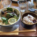 アフタヌーンティー・ラブアンドテーブル - 