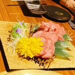 お肉にはじまり、お肉に終わる。 - 