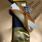 ニューヨーク パーフェクト チーズ 東京駅店 - チーズクッキー(5個入)￥775.-(税込)