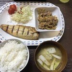 居喰処 光 - 2020/11/23
      本日の日替り 鯖塩焼定食 500円
      ✳︎本日より新米