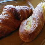 足羽山デッキ - モーニングの追加のパン