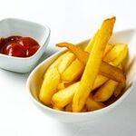 French fries bravas sauce