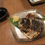 益や酒店 - 炙りシメ鯖（税込　550円）評価＝◎