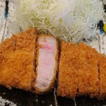 とんかつひなた - 秀逸な火加減のとんかつ