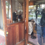 ナカガワ小麦店 - 店内ショーケース③