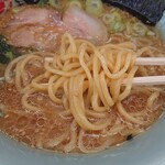 Yamaokaya - 味噌ラーメン（麺硬め）　670円　麺アップ