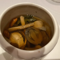 カントニーズ 燕 - 