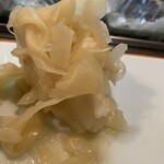 五輪鮨 - ガリ美味しい