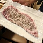 和牛焼肉と新鮮ホルモン MIYAKO - 松阪牛サーロインステーキ税抜8000円