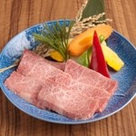 h Yakiniku Sutamina En - お肉の脂が綺麗に入った【リブロースステーキ】おススメです！