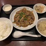 Ra-Jan Chuuka Ajikura - スタミナ何とか定食