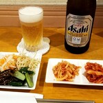 亜梨蘭 - ナムル、キムチ、瓶ビール