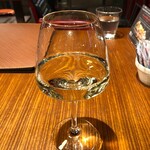 Burger Revolution Tokyo Wine & Bar - 