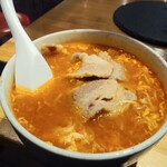 七輪炭火焼肉ホルモンすず - ユッケジャンラーメン699円