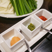 博多もつ鍋 やま中 - 