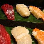 とみ本 - 〆のお寿司