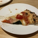 ULUWATU AMIGO - 皿にのせて