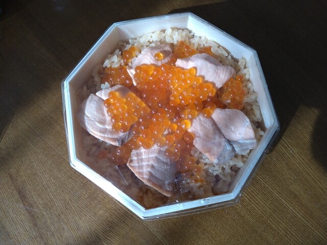 安達魚店 - 亘理（その他）の写真