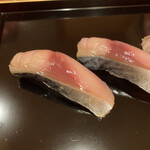 龍文支店 - 鯖の握り