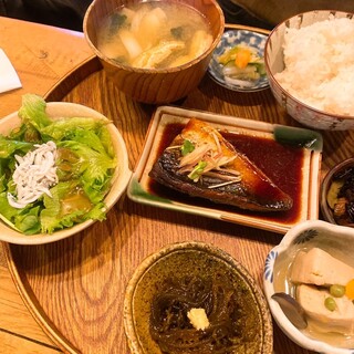 大阪市浪速区桜川でランチに使えるお店 ランキング 食べログ