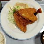 潮風食堂 - あじフライ定食・７０４円