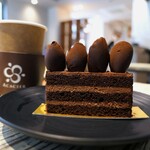 アカシエ - ビスキュイ・ノワール