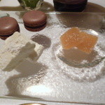 コムシコムサ - 