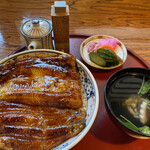 魚玉 - うな丼（上）　2,600円