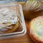 ベーカリー＆テーブル 東府や 足湯カフェ - 