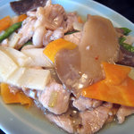 龍門 - 豚肉とオイスターマッシュ炒め定食(600円)