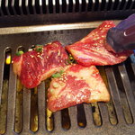 Kyou Chikuen - 金鋏で肉を焼きます