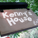 Kenny's House cafe - 看板